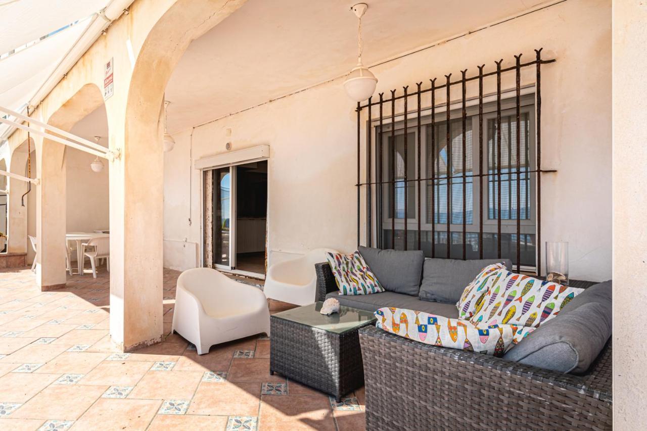 Beachfront Bliss: Apartamento A Pie De Playa Alicante Dış mekan fotoğraf