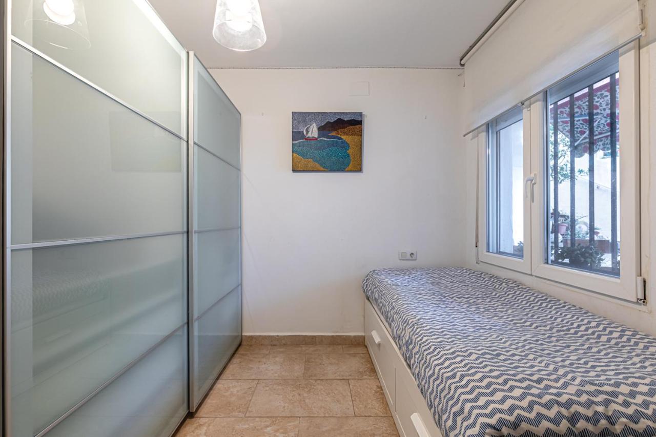 Beachfront Bliss: Apartamento A Pie De Playa Alicante Dış mekan fotoğraf